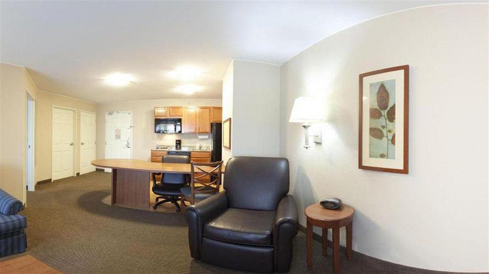 Candlewood Suites Aurora-Naperville By Ihg Ngoại thất bức ảnh